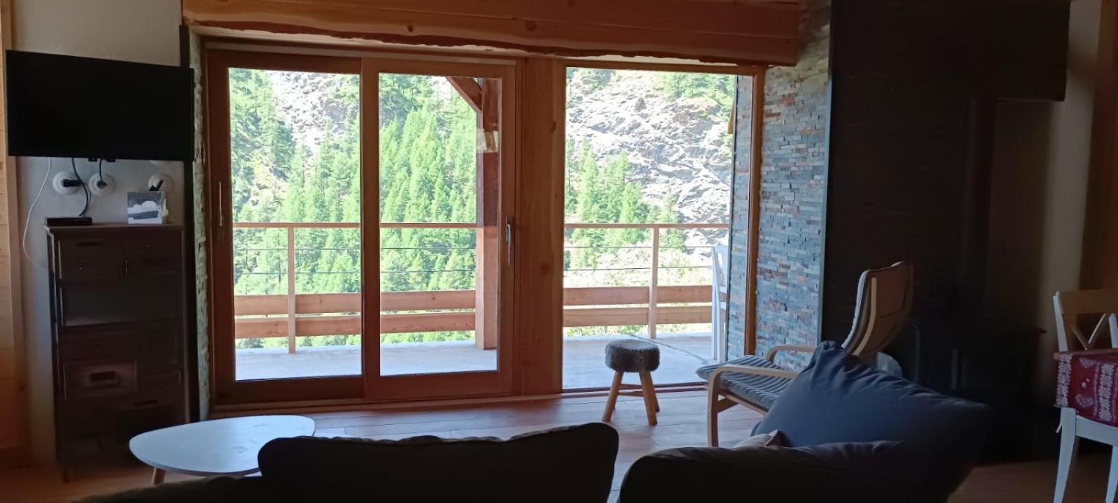 Les Hauts Du Roux Abries Exterior photo